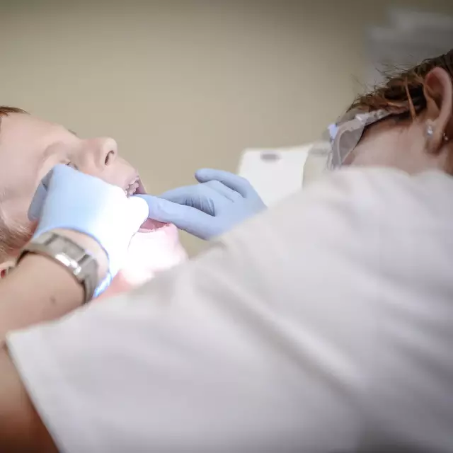 Dentist Near Eaton Centre At Yonge And Dundas